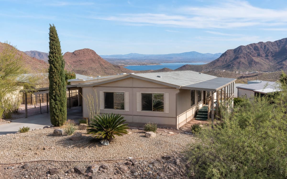 A manufactured home community near the Colorado River in western Arizona